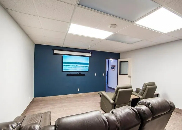 Sierra Vista Studio Apartment With Full Kitchen And King Bed