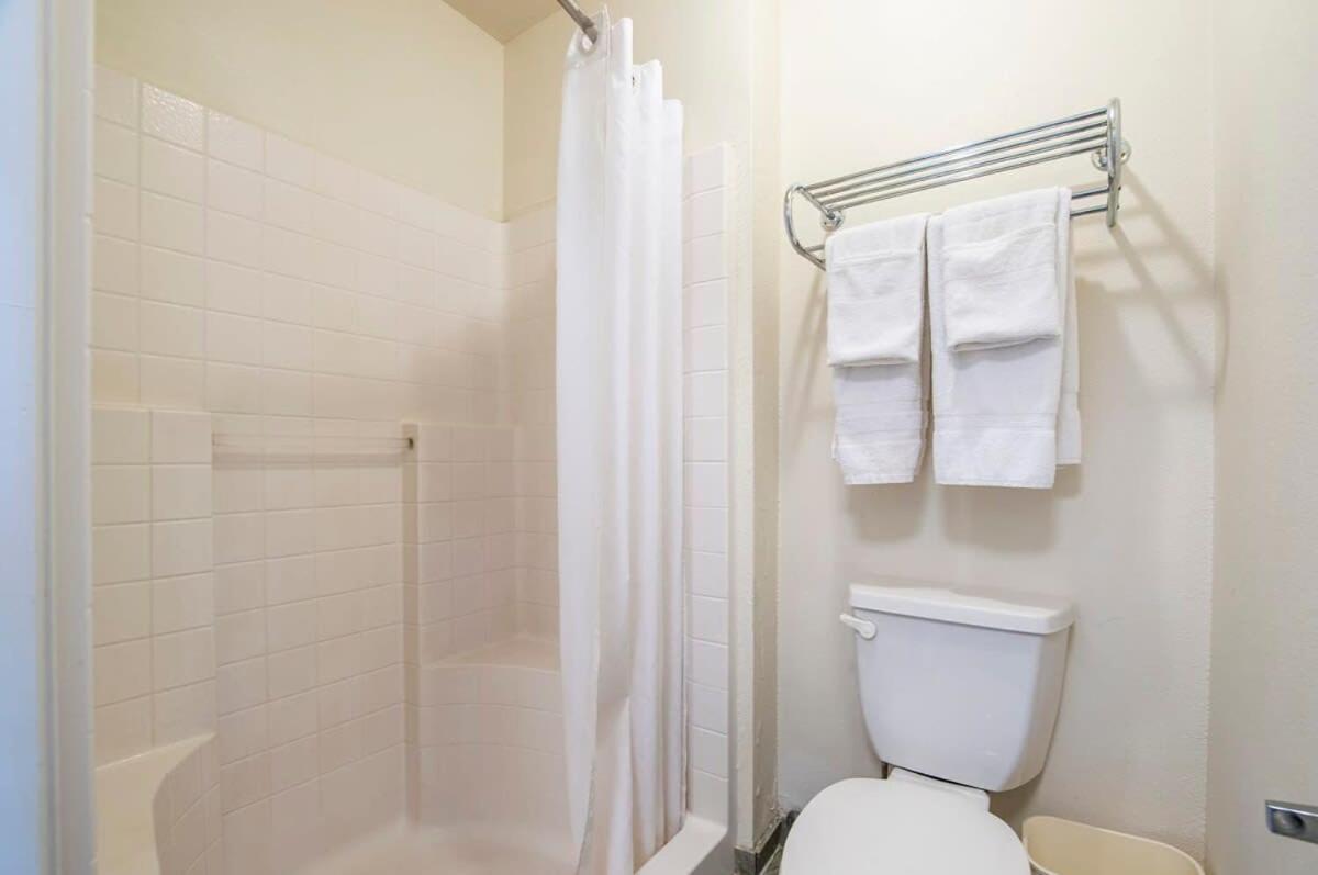 Apartment With Full Kitchen And King Bed Sierra Vista