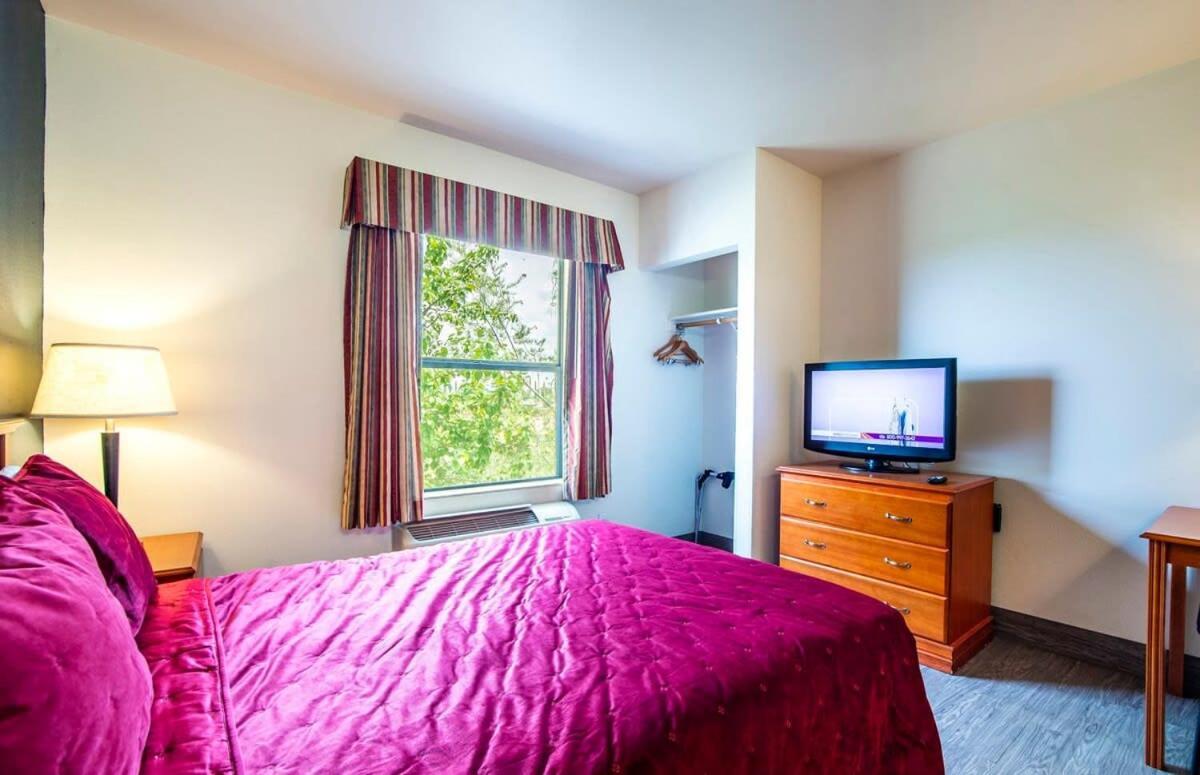 With Full Kitchen And King Bed Sierra Vista